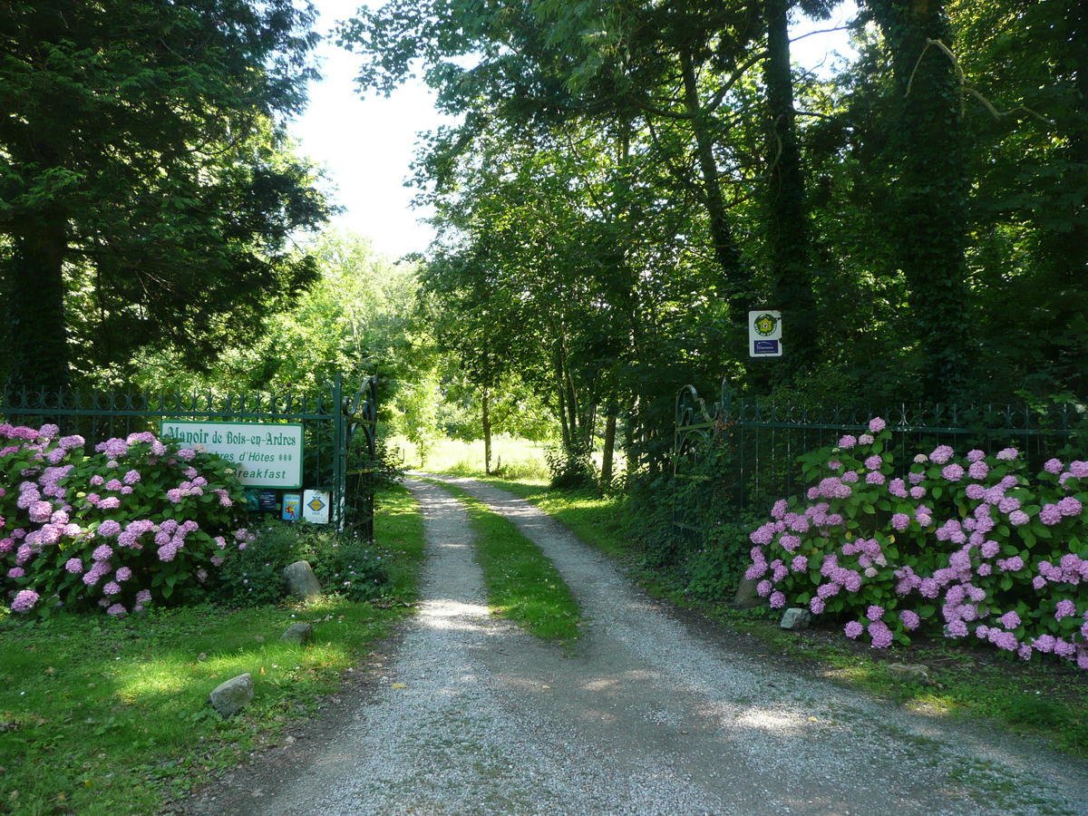 Manoir De Bois En Ardres Bed & Breakfast Luaran gambar