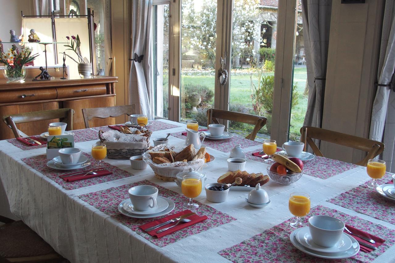 Manoir De Bois En Ardres Bed & Breakfast Luaran gambar